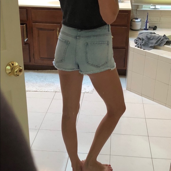 Forever 21 jean shorts - Picture 3 of 4